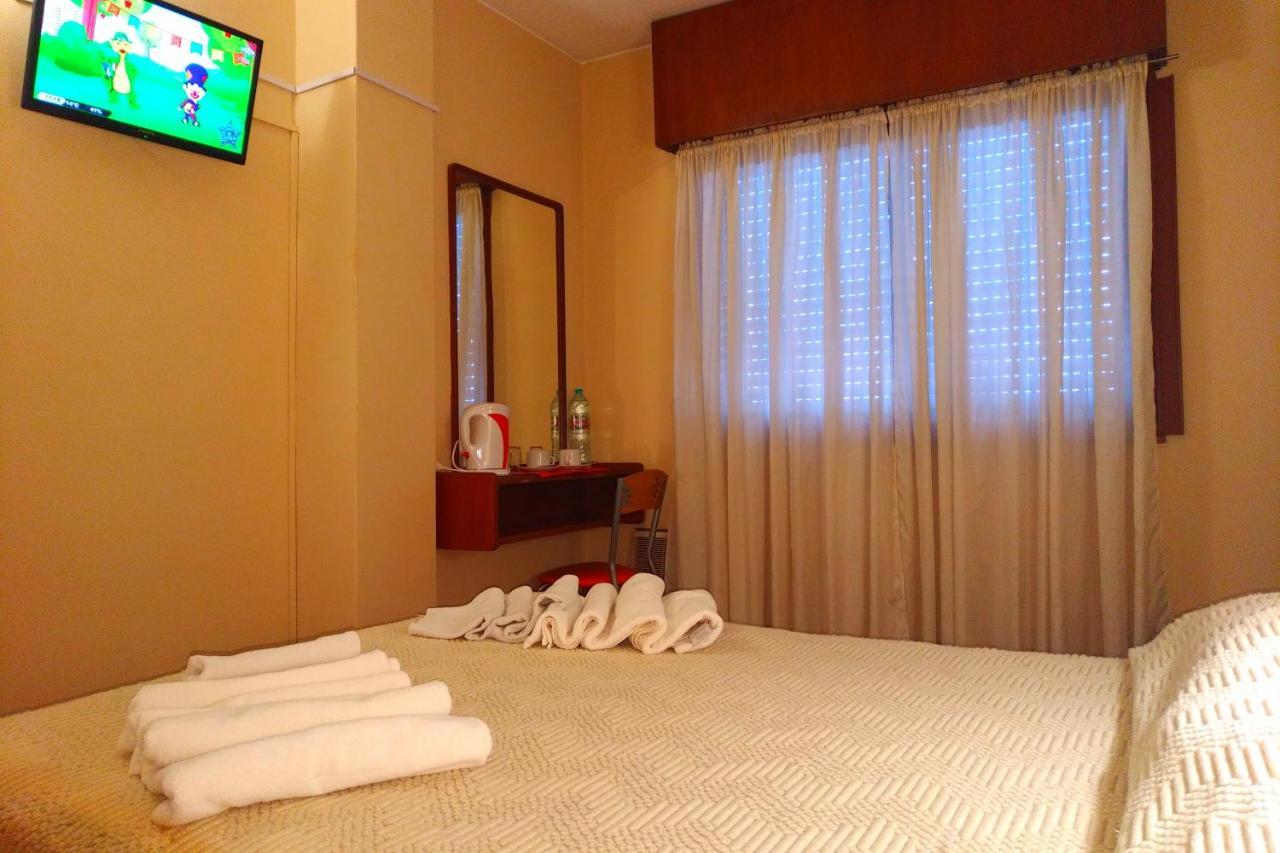Crystal Hotel Salta Bagian luar foto