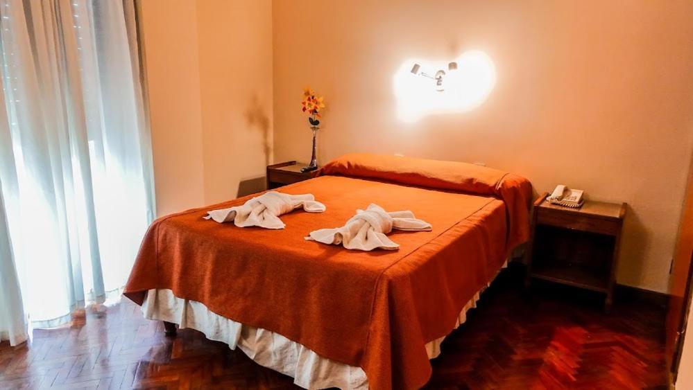 Crystal Hotel Salta Bagian luar foto