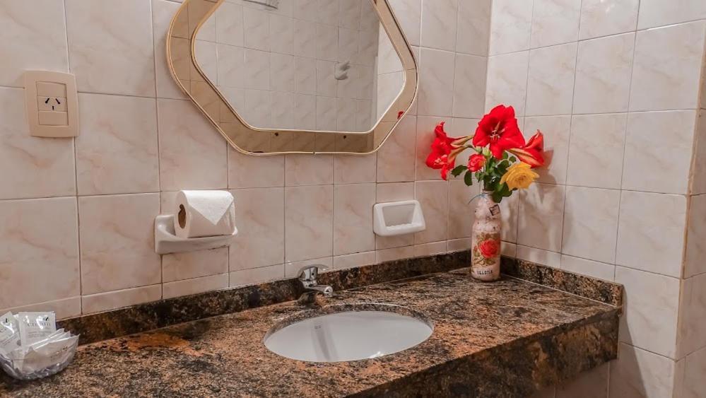 Crystal Hotel Salta Bagian luar foto
